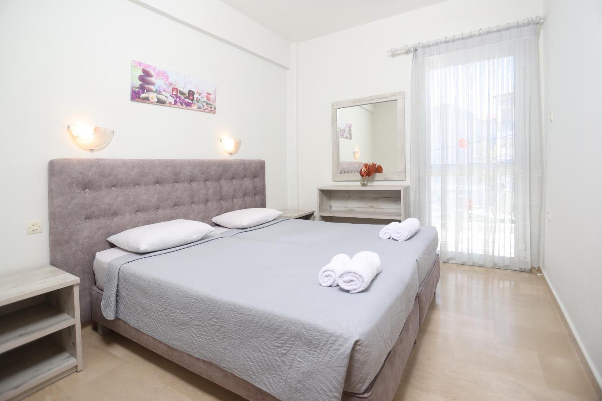 Vicky Daire Chaniotis Dış mekan fotoğraf